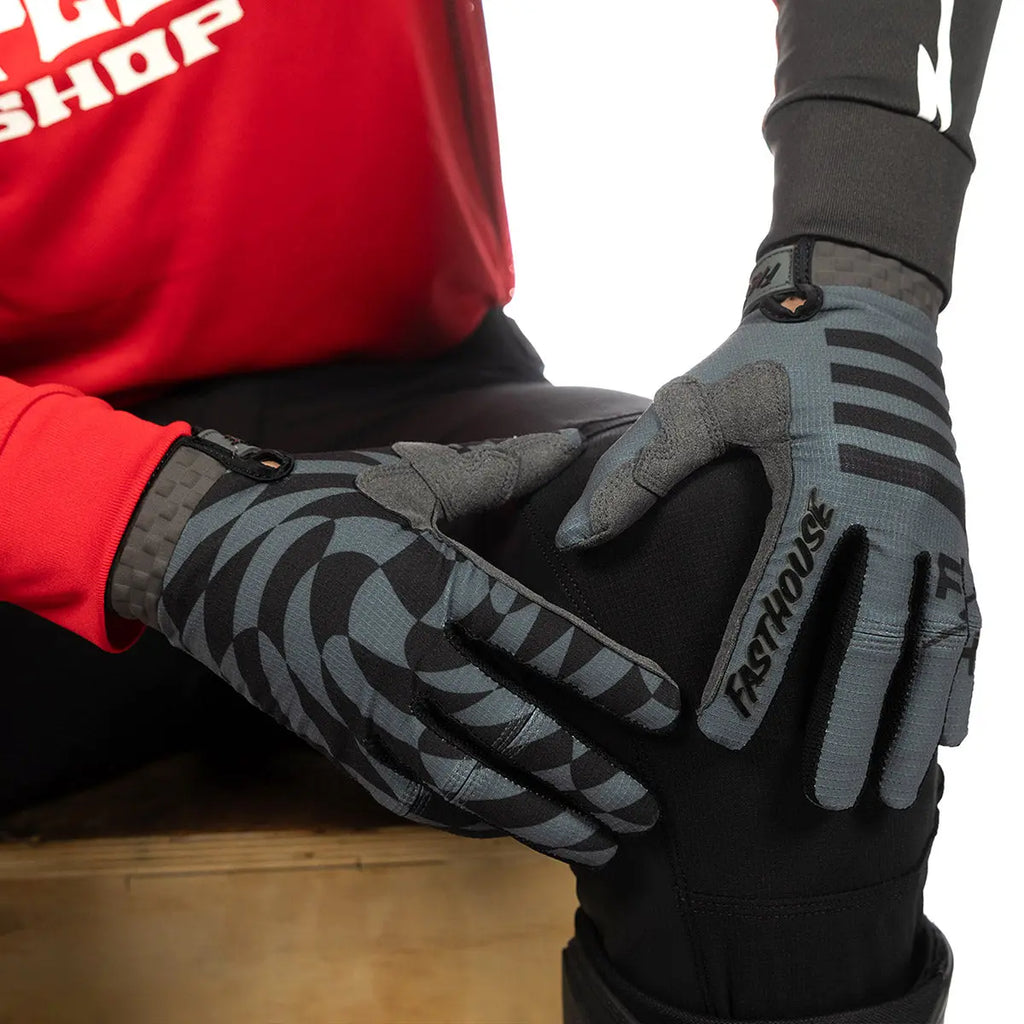 Elrod Hatter Glove - Gray