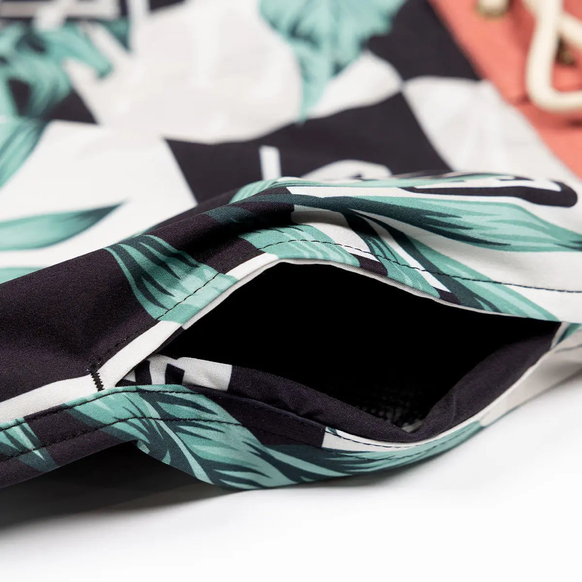 Poolside 19" Boardshort